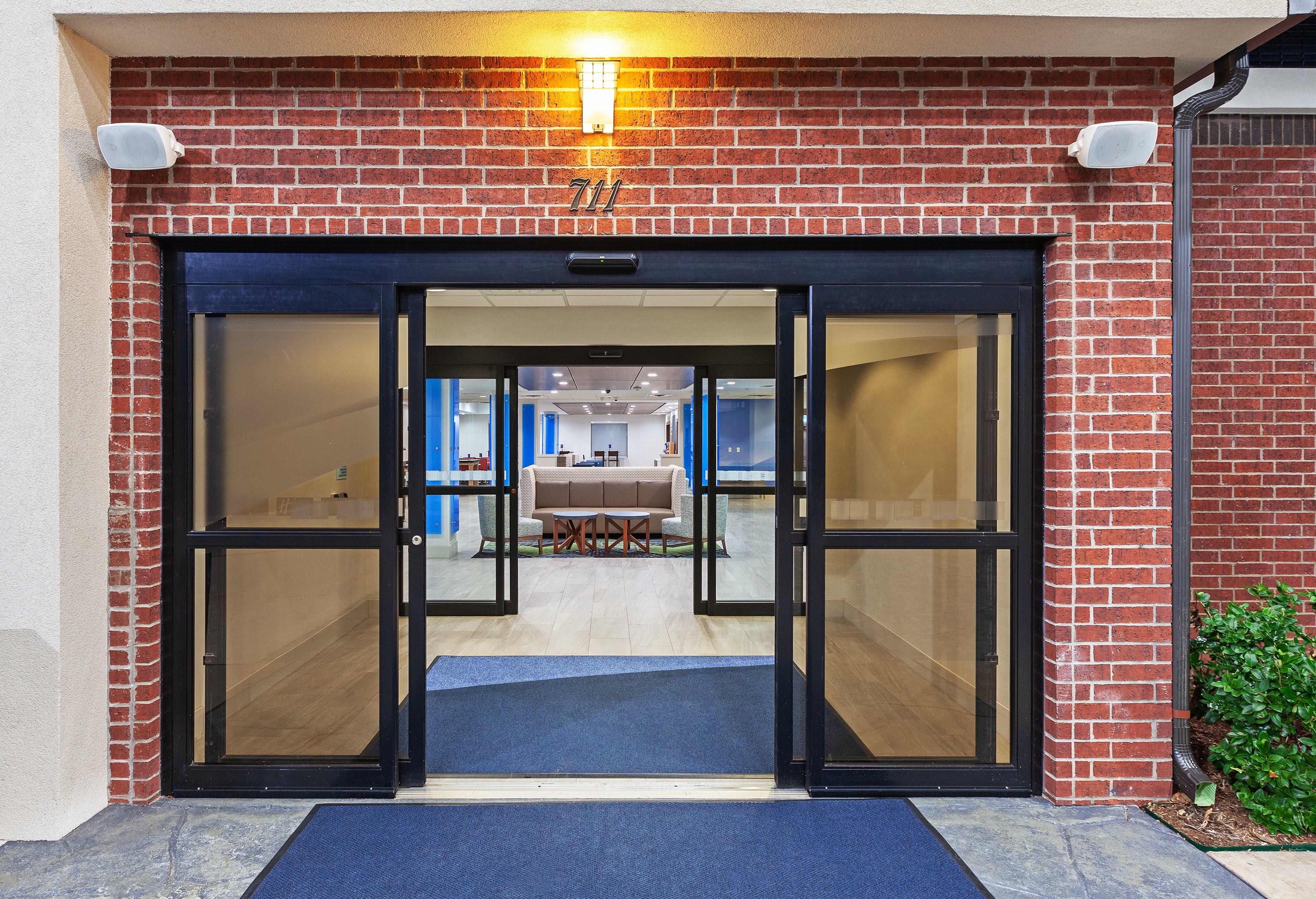 Holiday Inn Express & Suites Longview South I-20 By Ihg Exterior photo